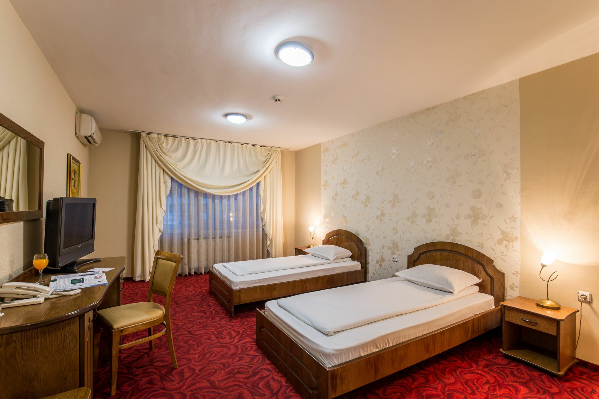 Hotel Blvd 7 Plovdiv Kültér fotó